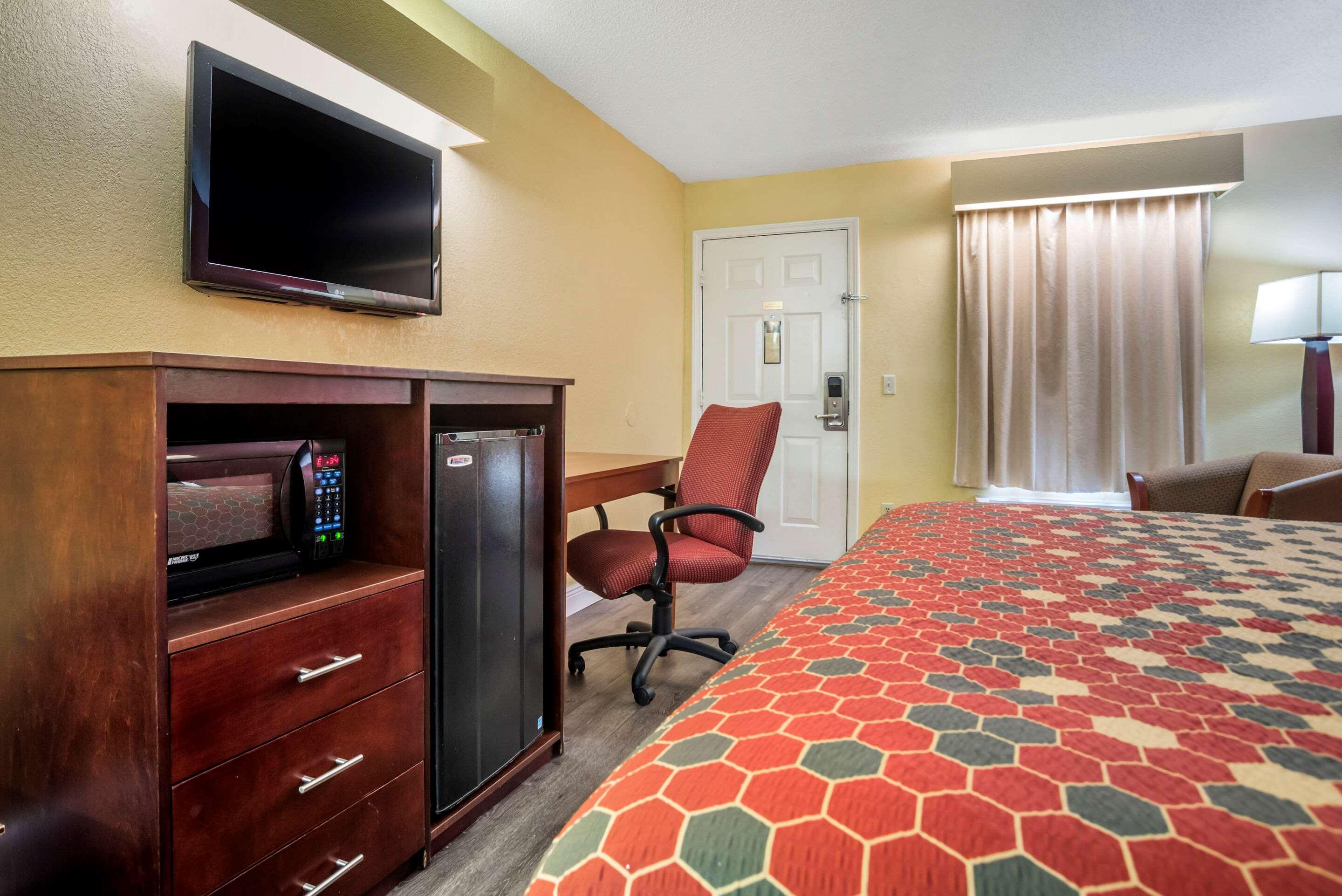Econo Lodge Tupelo Dış mekan fotoğraf