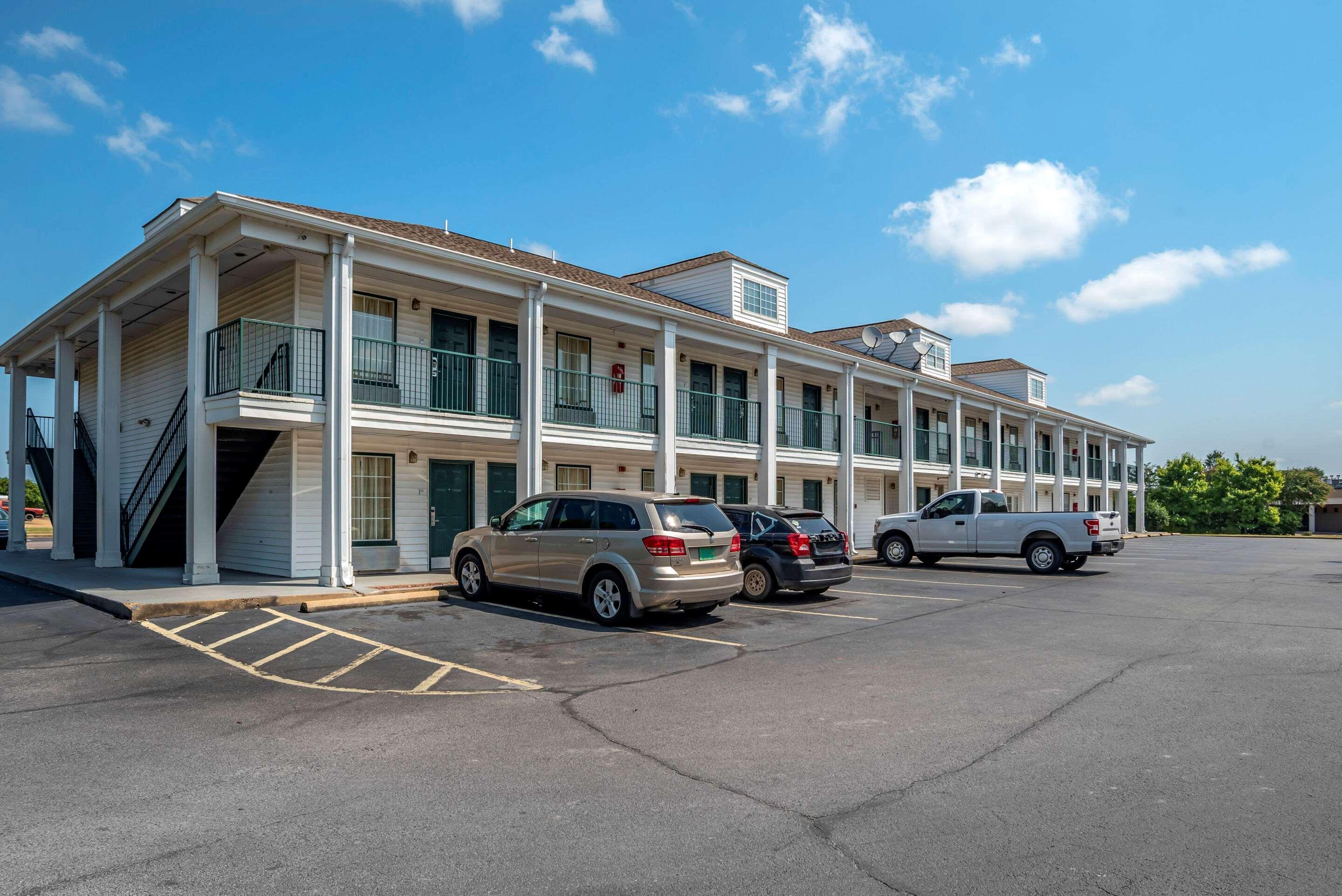 Econo Lodge Tupelo Dış mekan fotoğraf