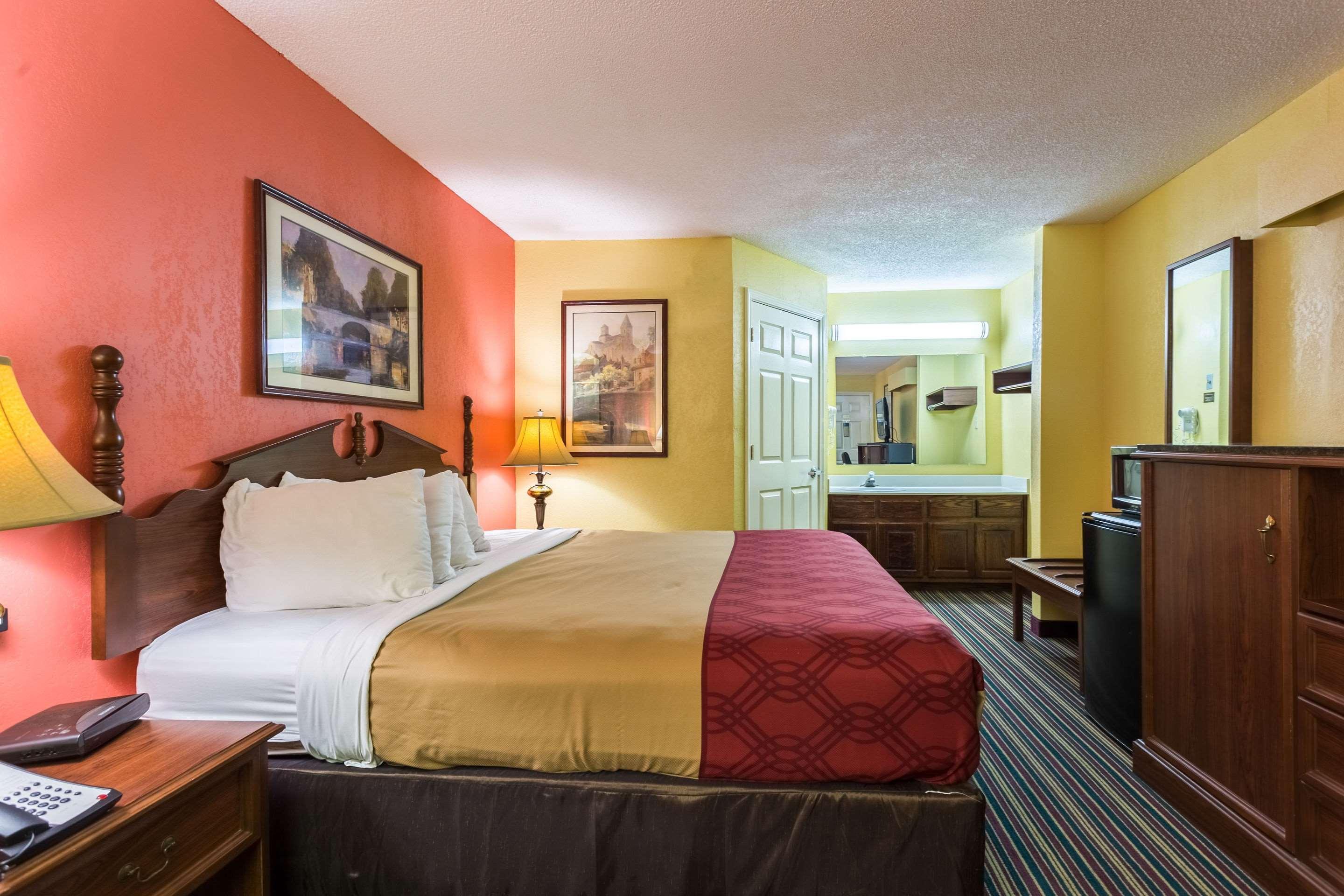 Econo Lodge Tupelo Dış mekan fotoğraf