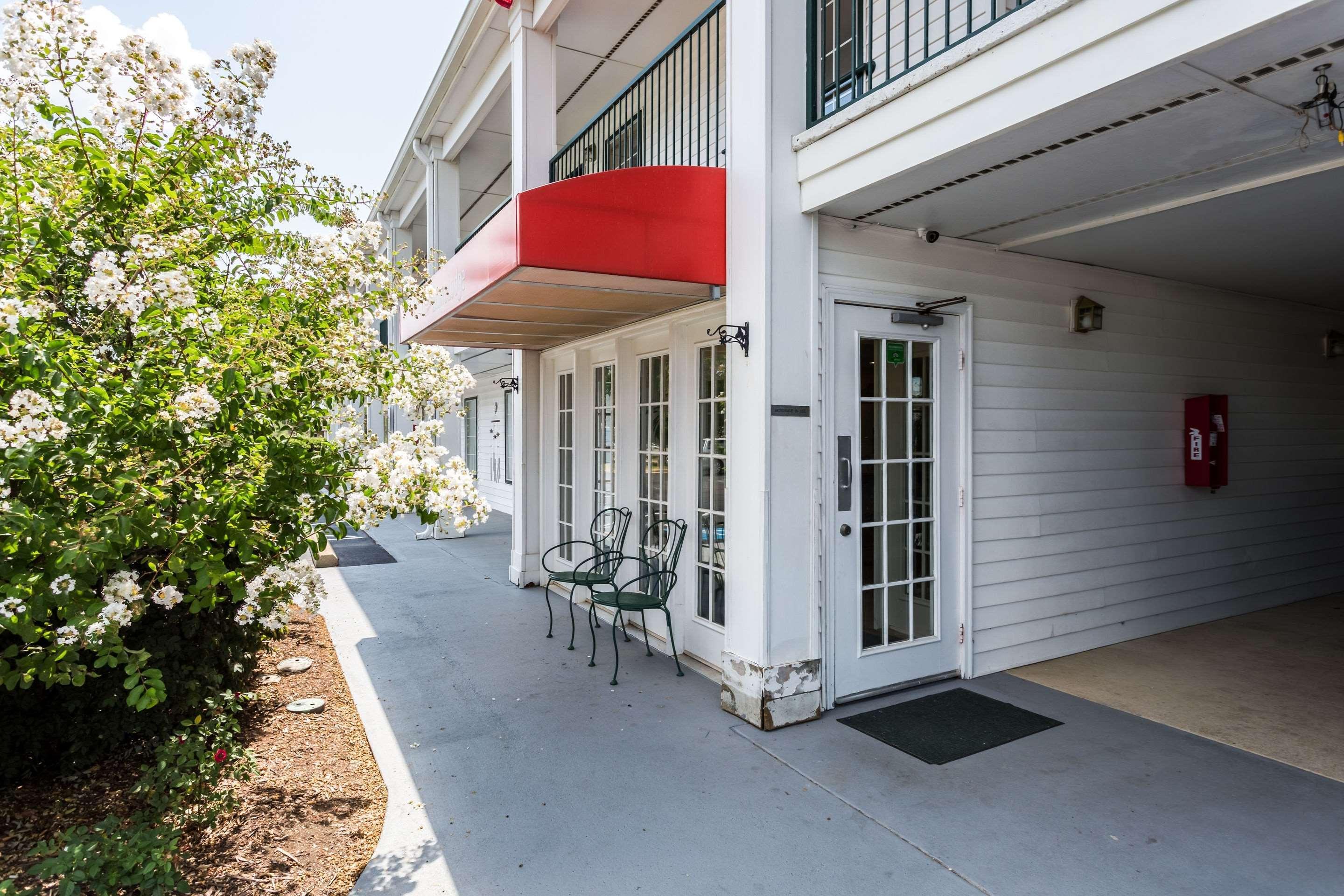 Econo Lodge Tupelo Dış mekan fotoğraf
