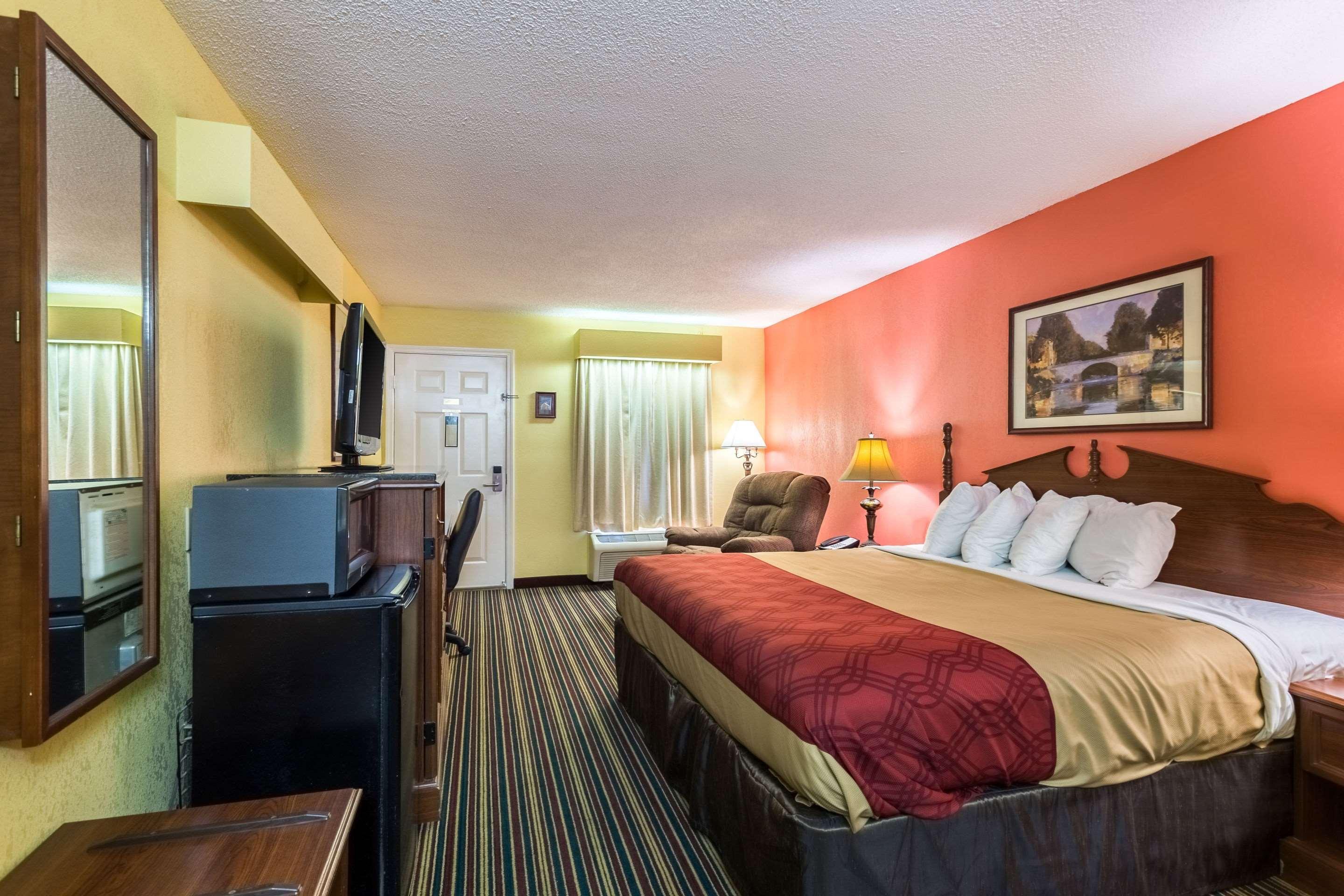 Econo Lodge Tupelo Dış mekan fotoğraf